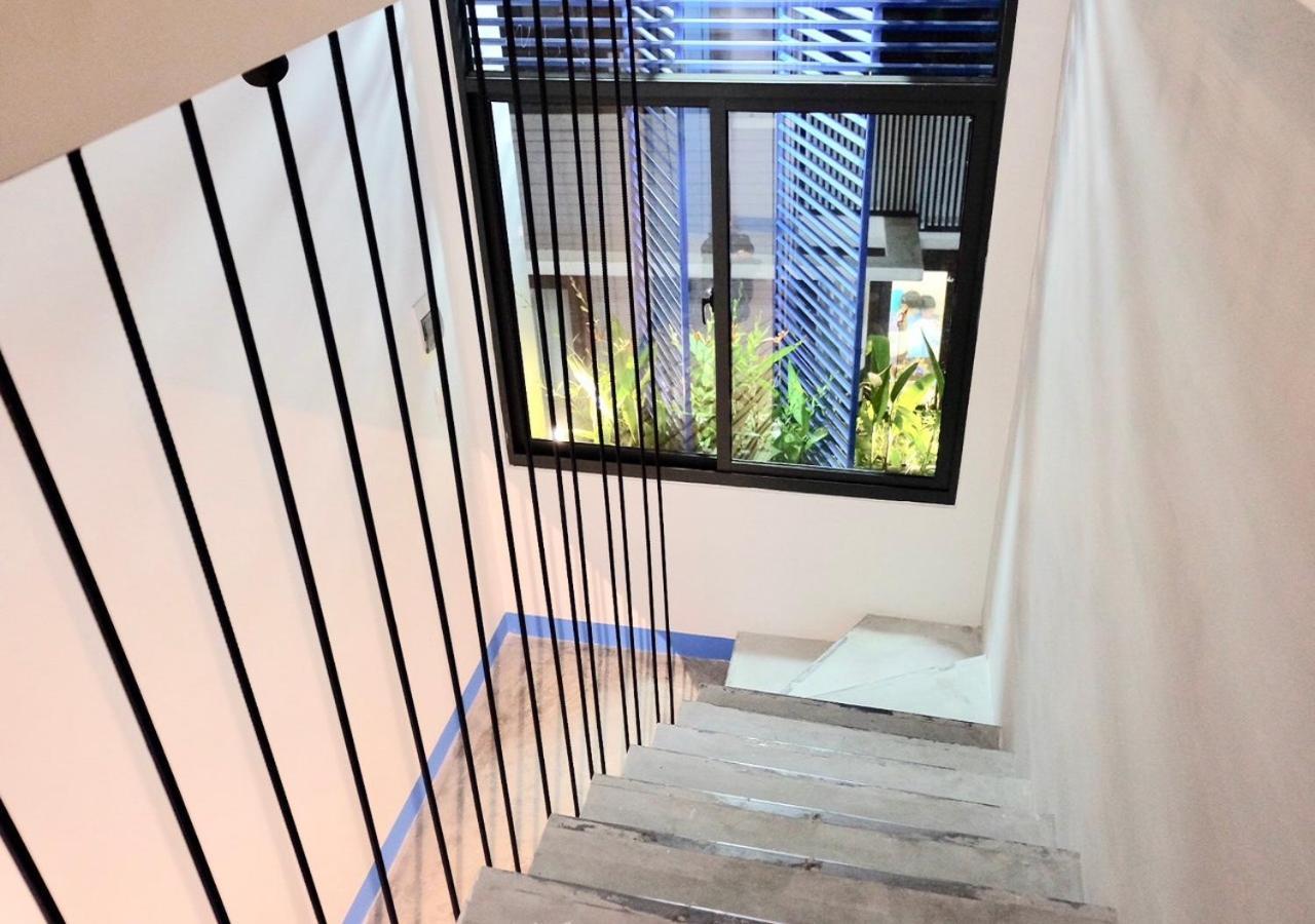 6 Bedroom House - Best Location - 5Mins My Khe Beach Da Nang Eksteriør billede